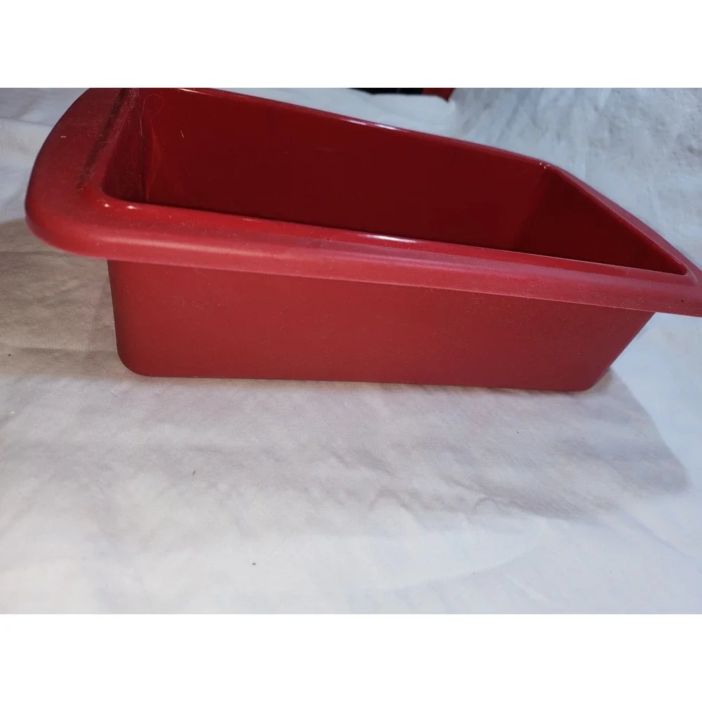 Crofton Silicone Loaf Pan, Red, NWOT
